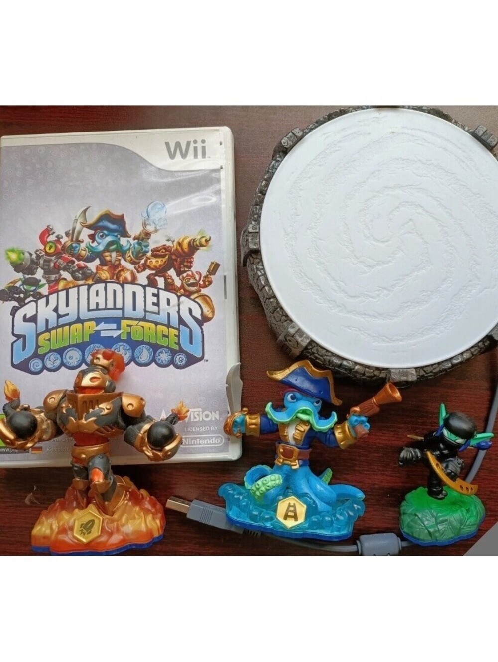 Skylanders Swap Force Starter Pack Nintendo Wii Portal Game Blast Zone Stealth